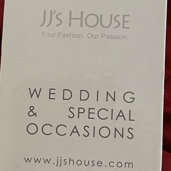 JJ’s House Vermilion Dress Size 18W
Bust 45” Waist 38.50” - Picture 15 of 15